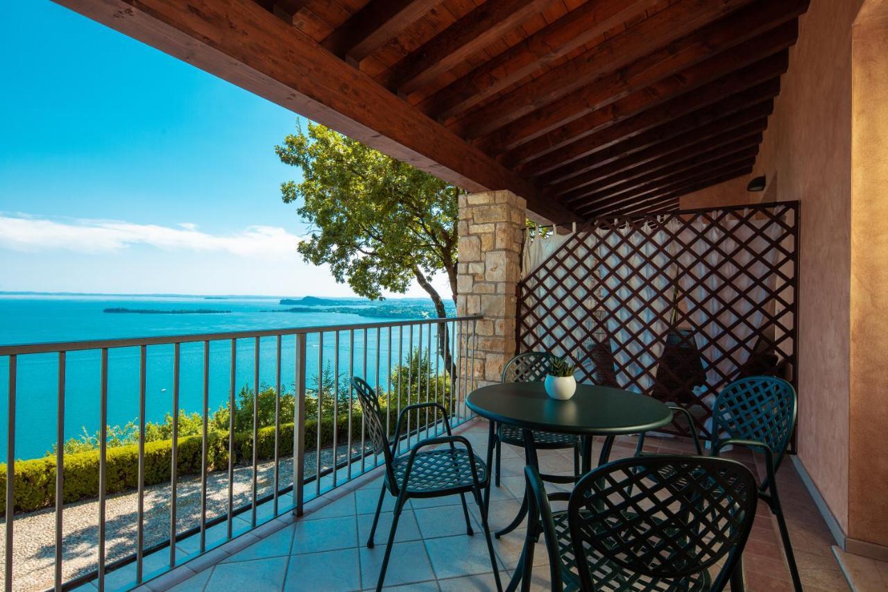 Domina Borgo Degli Ulivi - Garda Lake Gardone Riviera Dış mekan fotoğraf